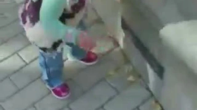 Little girl sees hand sanitizer dispensers anywhere even power sockets - Parents don´t stop her?