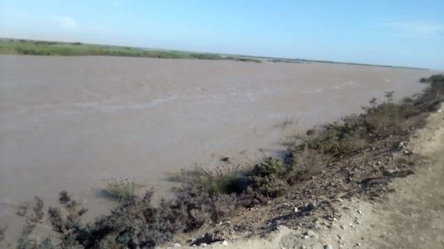 Orange river in Namibia in flood 2022