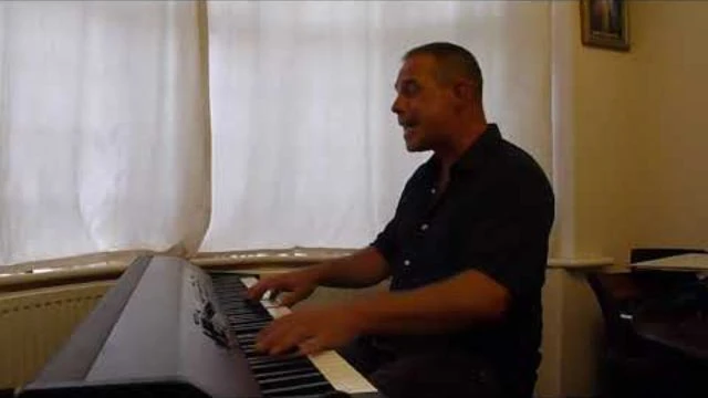 SAN FRANCISCO BAY BLUES - written by Jesse Fuller (piano cover by Ant Jones)