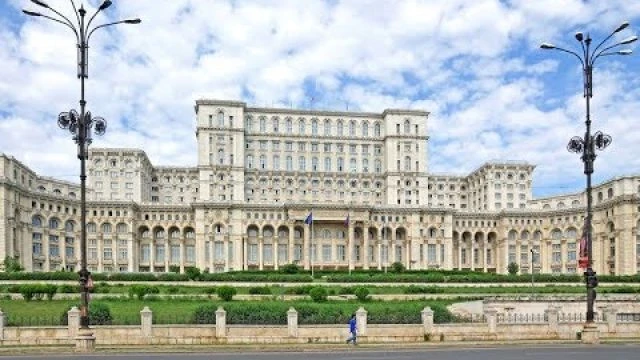 Worlds 2nd Largest Building - Ceausescus Romanian Palace of Parliament - LOOK