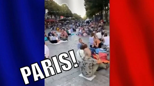 The FRENCH dining in the street to PROTEST VACCINE PASSPORTS!