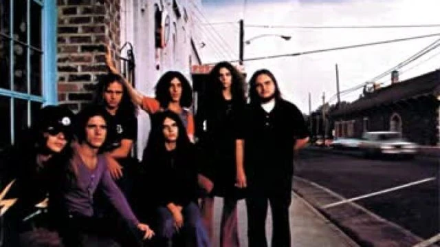 Lynyrd Skynyrd - Tuesdays Gone