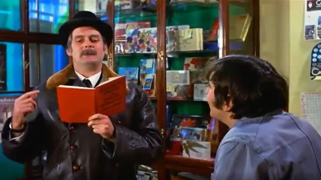 Hungarian Dirty Phrasebook - Monty Python