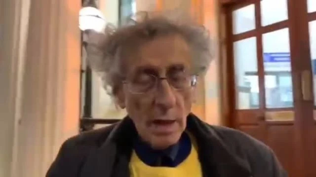 Police at Charing Cross police station stated to Piers Corbyn 27Jan