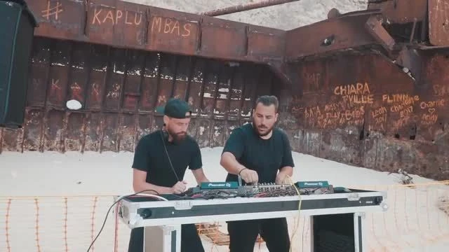 SWITCH DISCO -  LIVE DJ SET FROM SHIPWRECK BEACH, ZAKYNTHOS