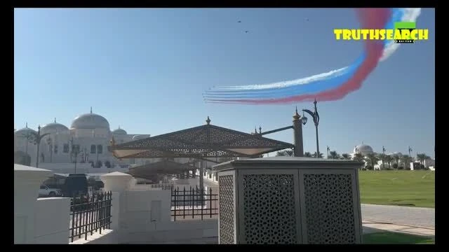 Putins flight to the UAE guarded by four Russian fighters SU-35S