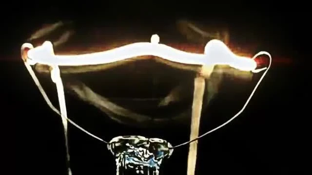 The egyptian lightbulb theory (DEBUNK of ancient aliens history channel)