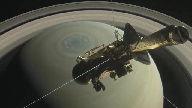 Saturns Electric Hexagon - Space News