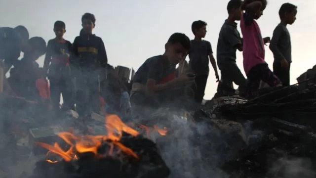 Israeli Strikes On Tent Camps Near Rafah Kill At Least 25 And Wound 50