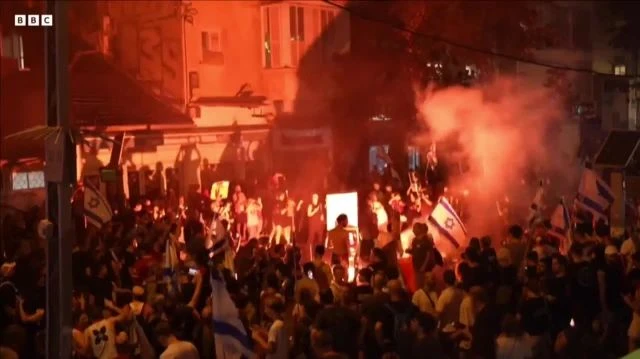 Israelis Protest War - Tel Aviv