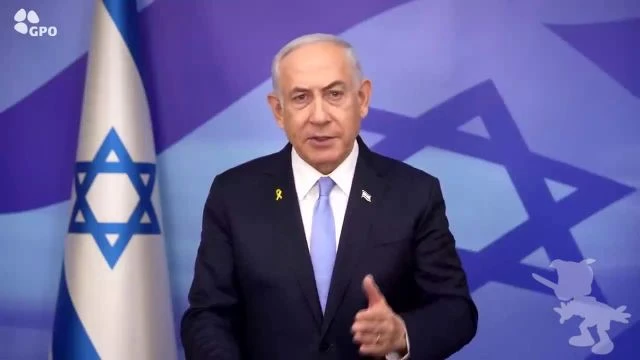 Netanyahu Tells His Classmates About A Dream He Had The Night Before